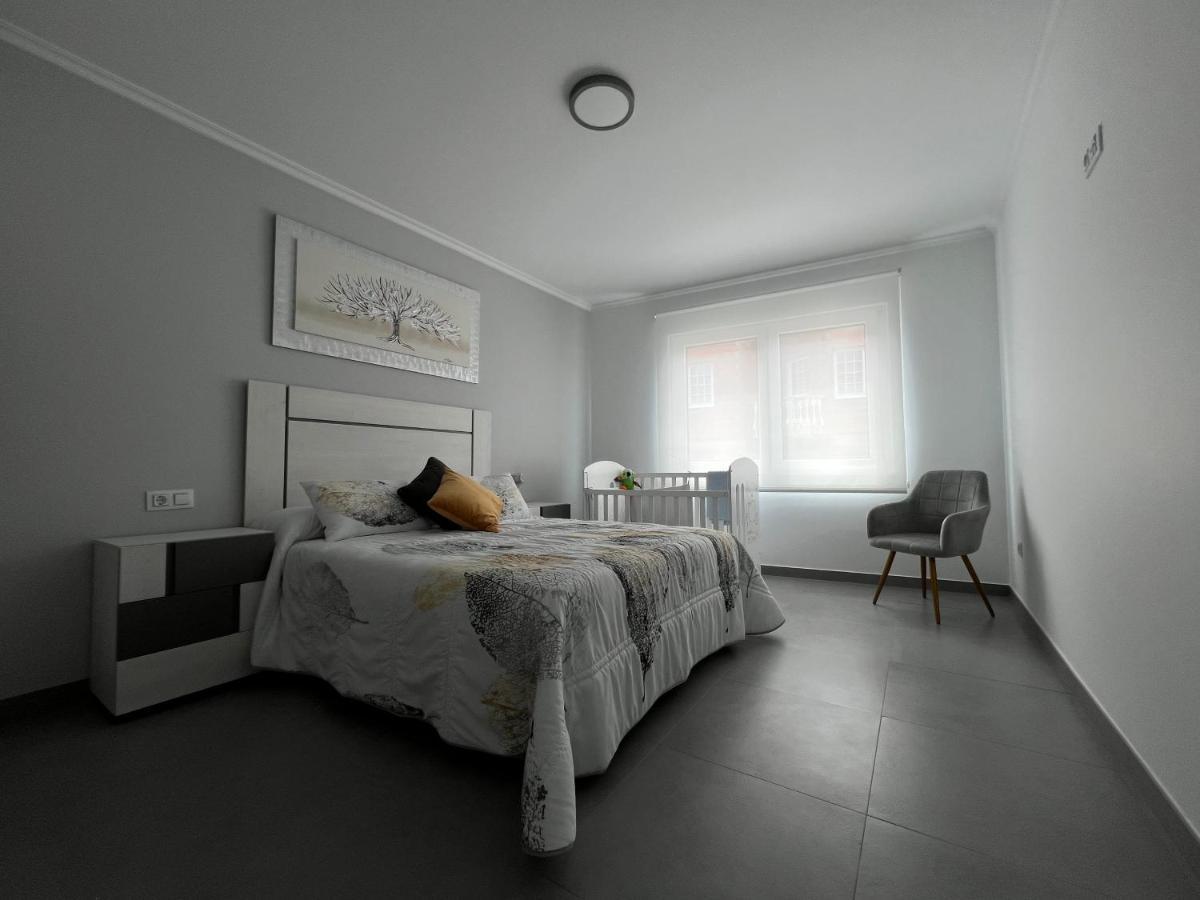 Apartamentos Maria De Lucia-Piso 2º Arou المظهر الخارجي الصورة