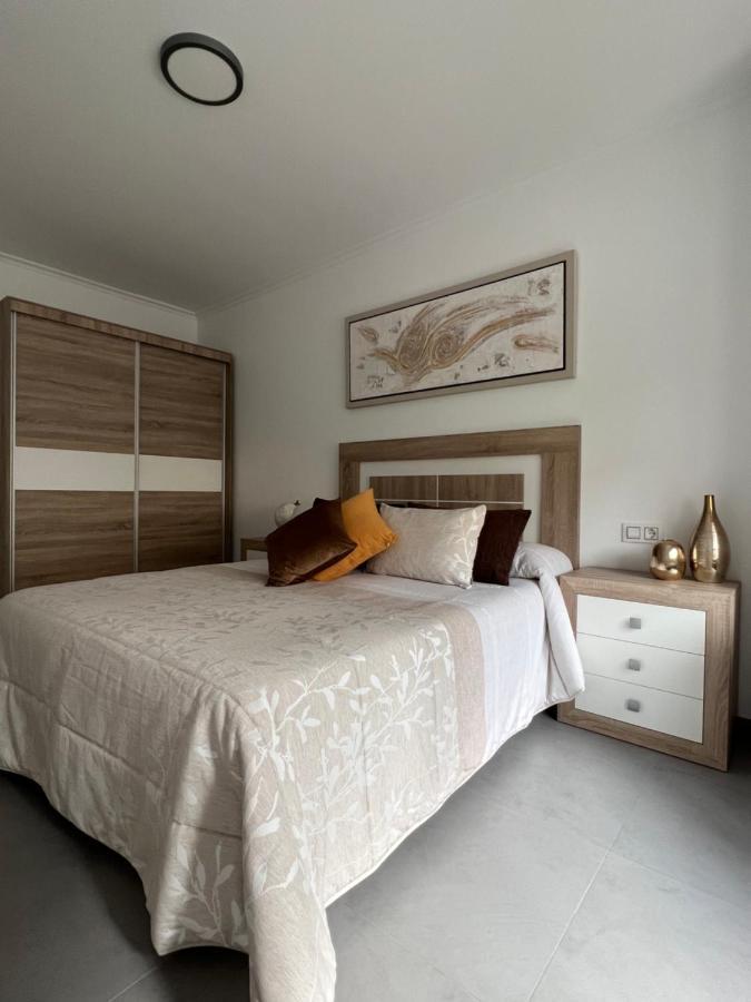 Apartamentos Maria De Lucia-Piso 2º Arou المظهر الخارجي الصورة