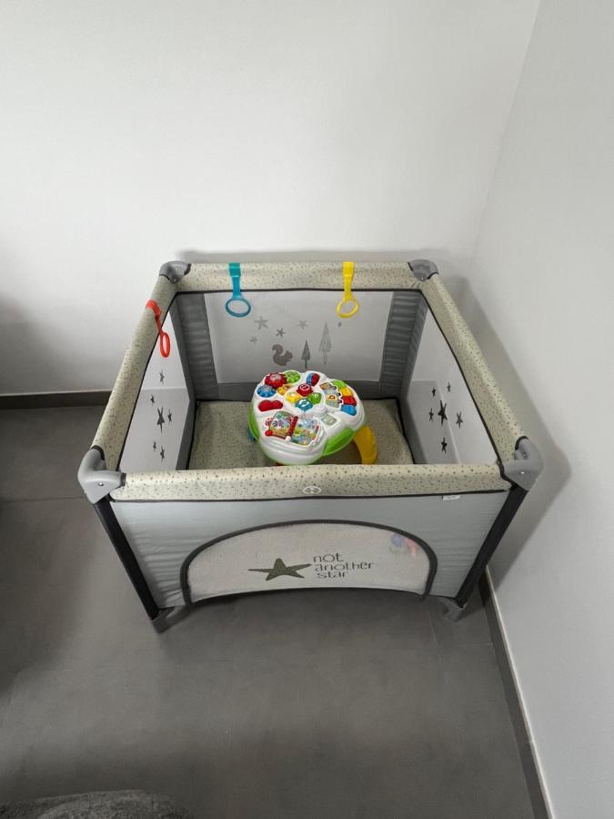 Apartamentos Maria De Lucia-Piso 2º Arou المظهر الخارجي الصورة
