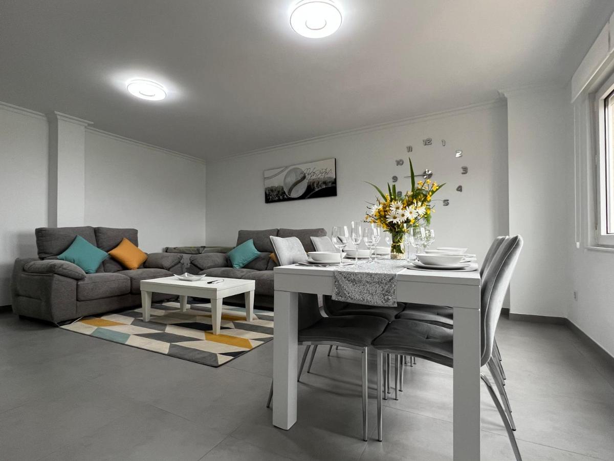 Apartamentos Maria De Lucia-Piso 2º Arou المظهر الخارجي الصورة