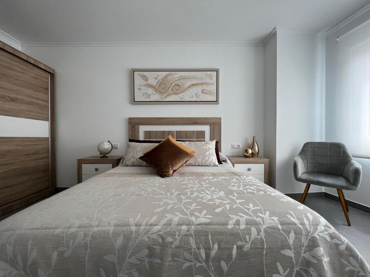 Apartamentos Maria De Lucia-Piso 2º Arou المظهر الخارجي الصورة